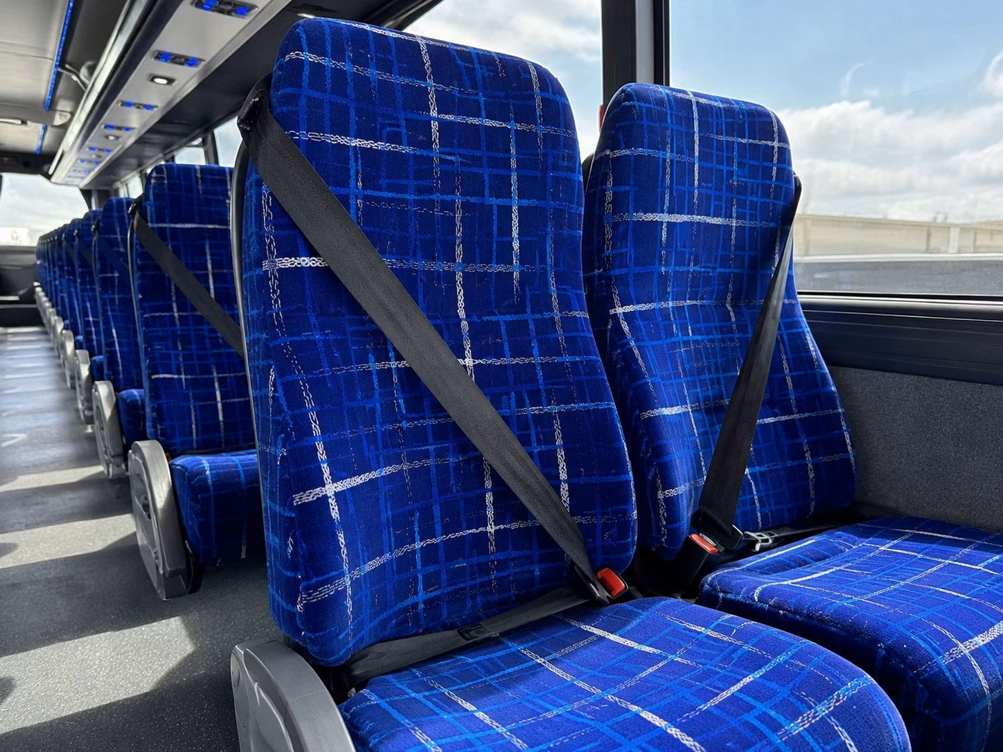 get a private charter bus for your wedding party in orange california