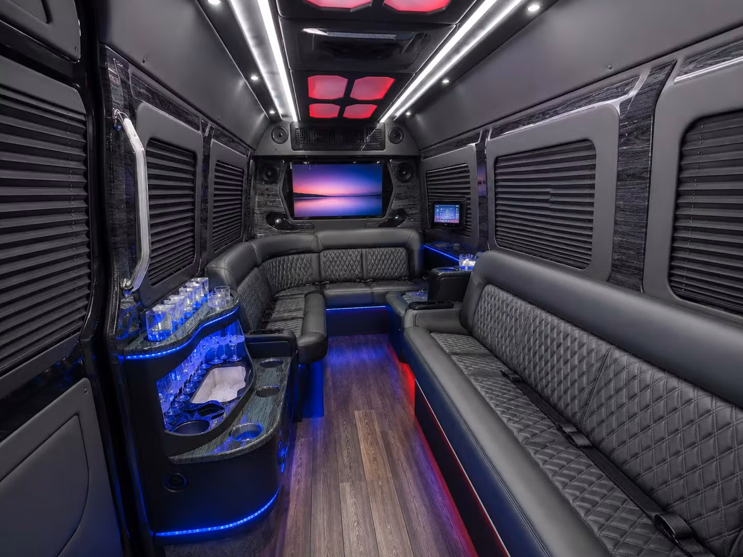 keep your government workforce moving with recurring orange employee shuttle services